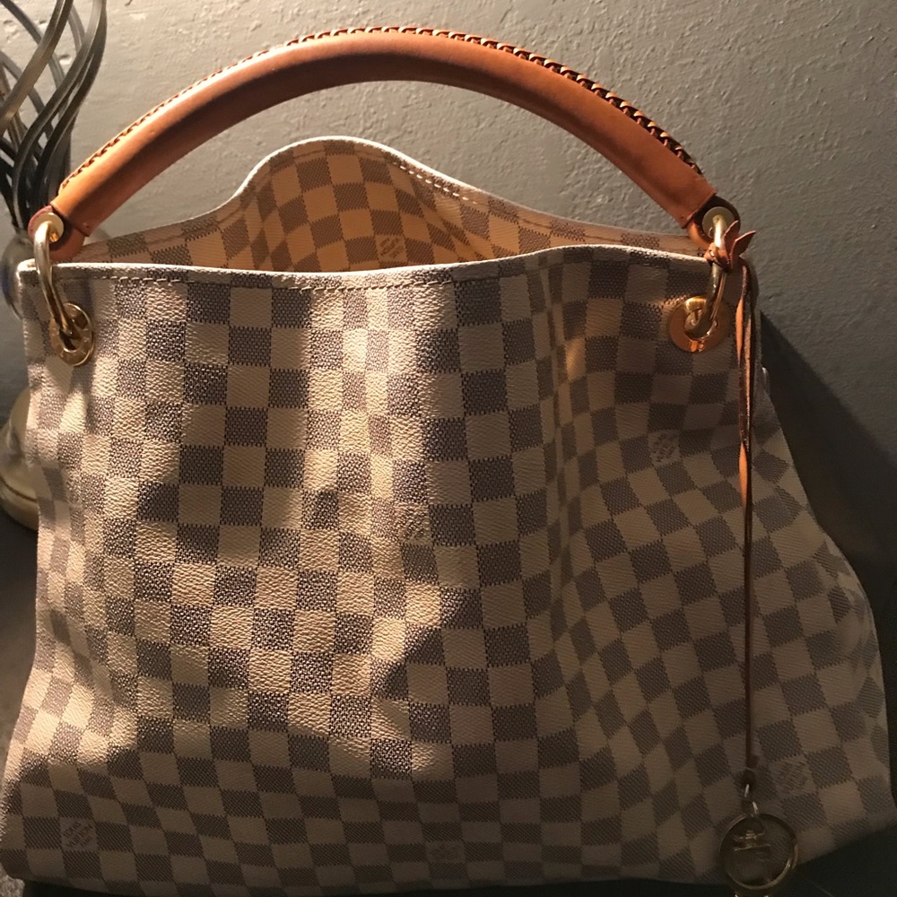 Louis Vuitton- ARTSY MM